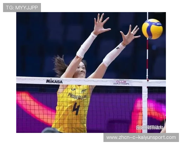 朱婷变向扣杀再度得手