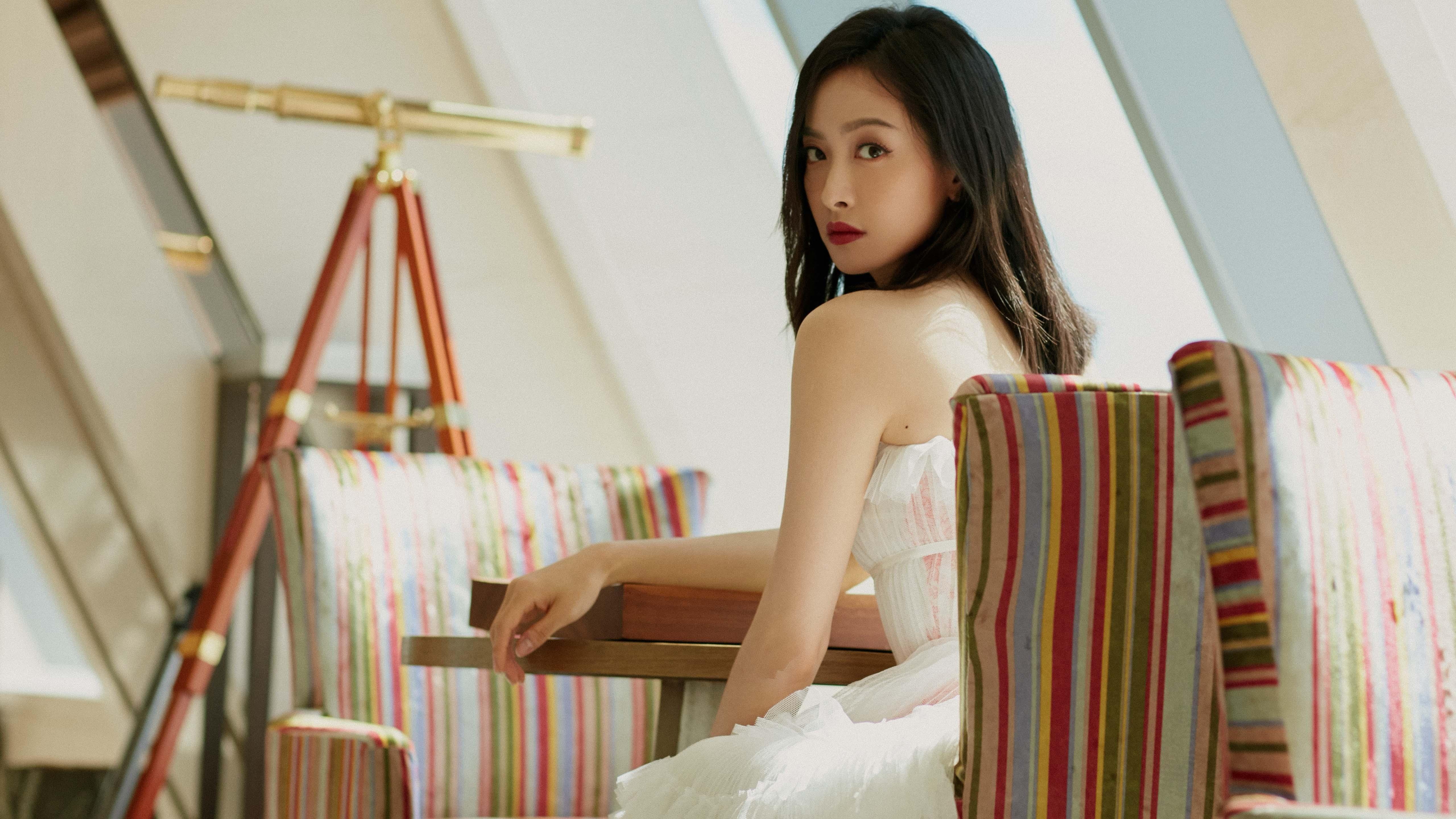 开云电竞-回防站位精准锁死中路空档，回防速度