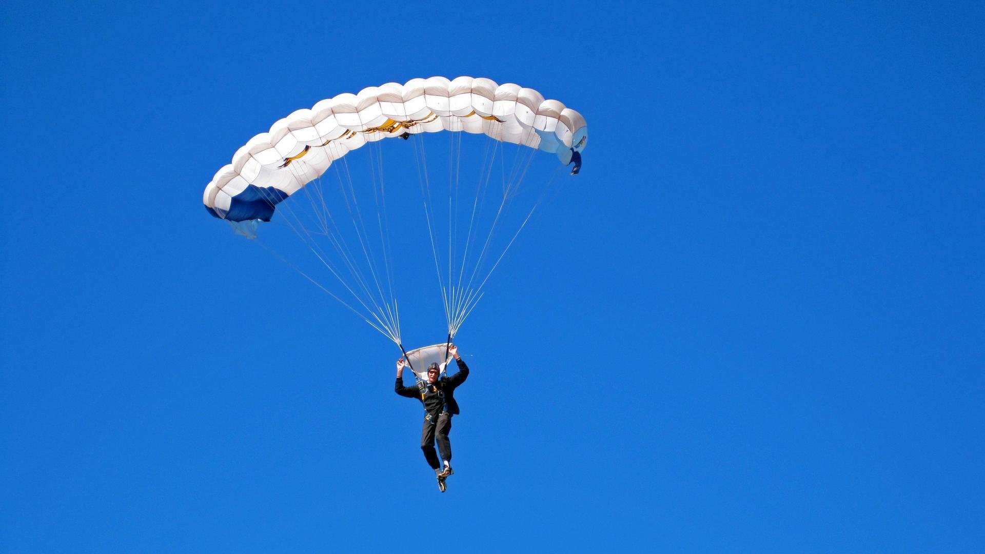 城市与赛事合作推动赛事周边旅游产品打包销售，赛事带动城市的发展